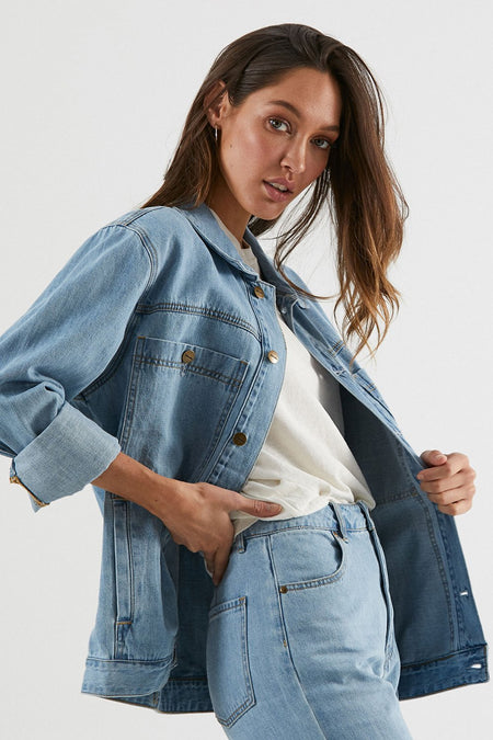 Afends Europe Hemp Is For The People Lifestyle Shot 2