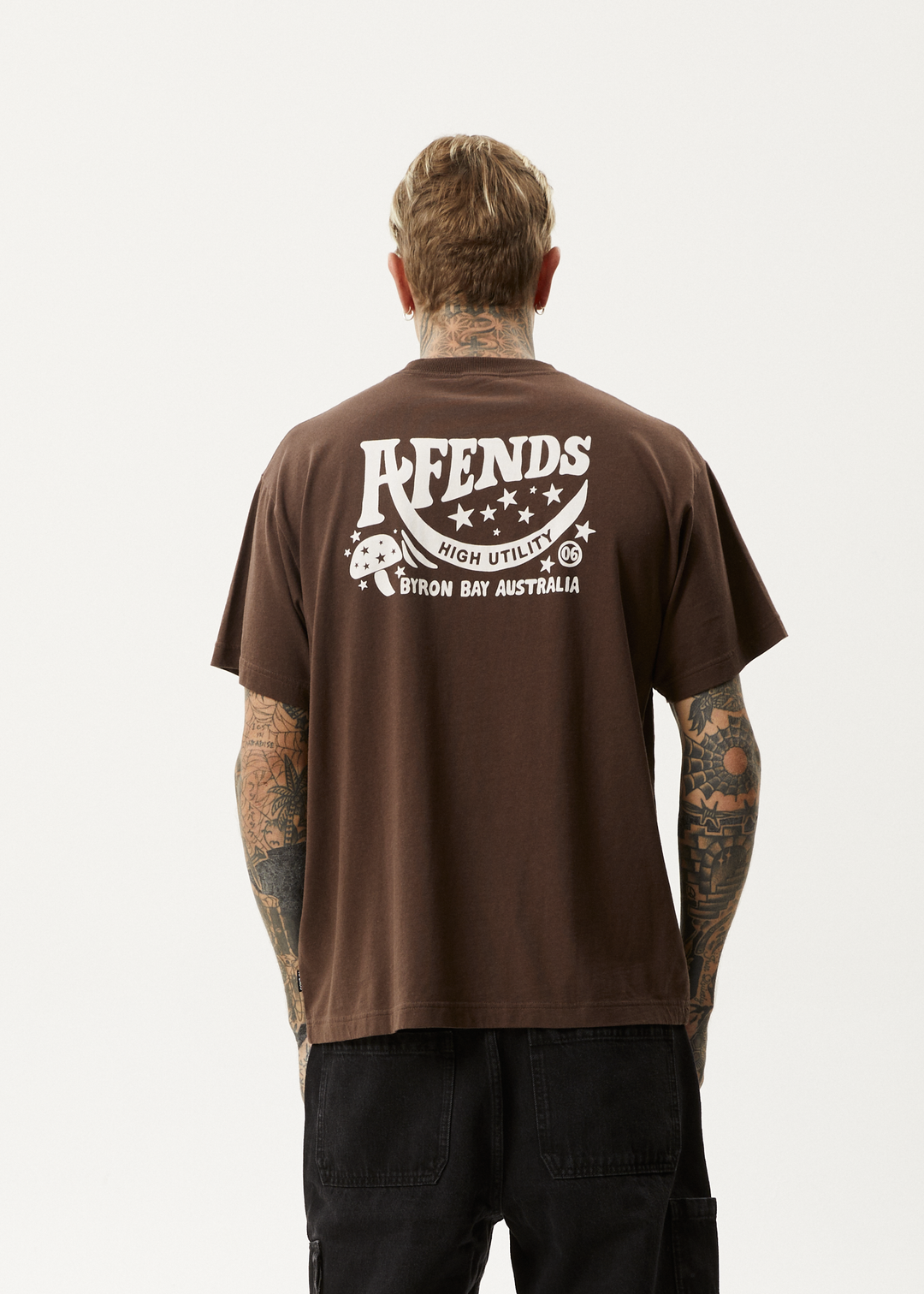 AFENDS Mens High Utility - Boxy T-Shirt - Coffee - Sustainable Clothing - Streetwear