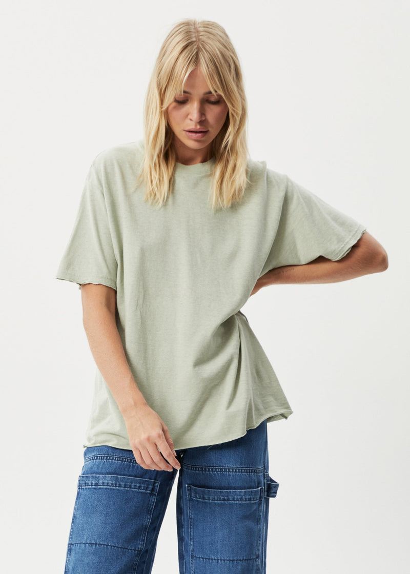 Afends Womens Slay - Hemp Oversized T-Shirt - Eucalyptus